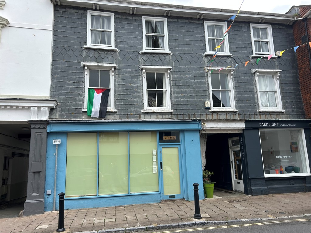 87 Fore Street, Kingsbridge, Devon, TQ7 - Stratton Creber Commercial | Commercial property agents Plymouth, Exeter Truro
