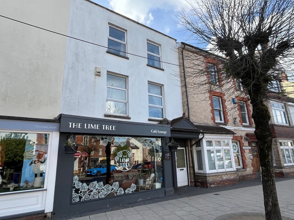 10 High Street, Cullompton, Devon, EX15 1AA - Stratton Creber Commercial | Commercial property agents Plymouth, Exeter Truro