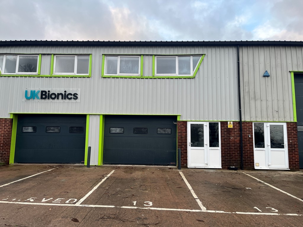 Unit 13, Skyways Units, Exeter Airport, Fair Oak Close, Clyst Honiton, Exeter, Devon, EX5 2UL - Stratton Creber Commercial | Commercial property agents Plymouth, Exeter Truro