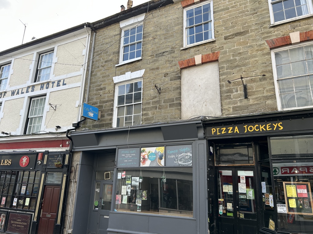 3 Market Strand, Falmouth, Cornwall, TR11 - Stratton Creber Commercial | Commercial property agents Plymouth, Exeter Truro