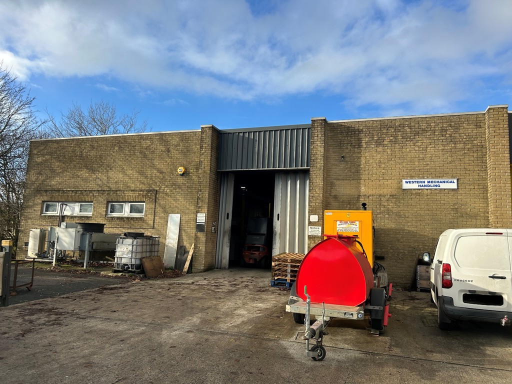 Unit 3b , Celtic Road , Moss Side Industrial Estate , Callington, Cornwall, PL17 - Stratton Creber Commercial | Commercial property agents Plymouth, Exeter Truro