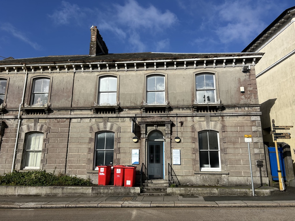 8 Windsor Place, Liskeard, Cornwall, PL14 - Stratton Creber Commercial | Commercial property agents Plymouth, Exeter Truro