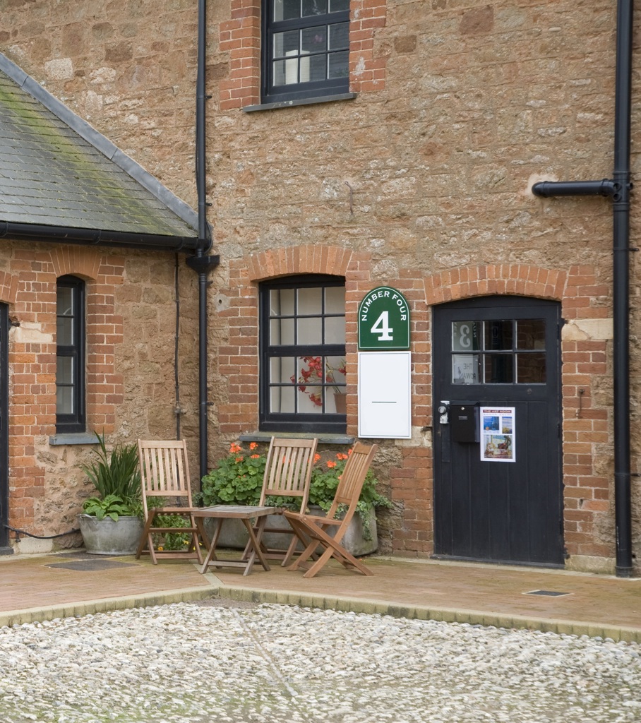 Unit 4, South Farm Court, South Farm Road, Budleigh Salterton, Devon, EX9 7AY - Stratton Creber Commercial | Commercial property agents Plymouth, Exeter Truro